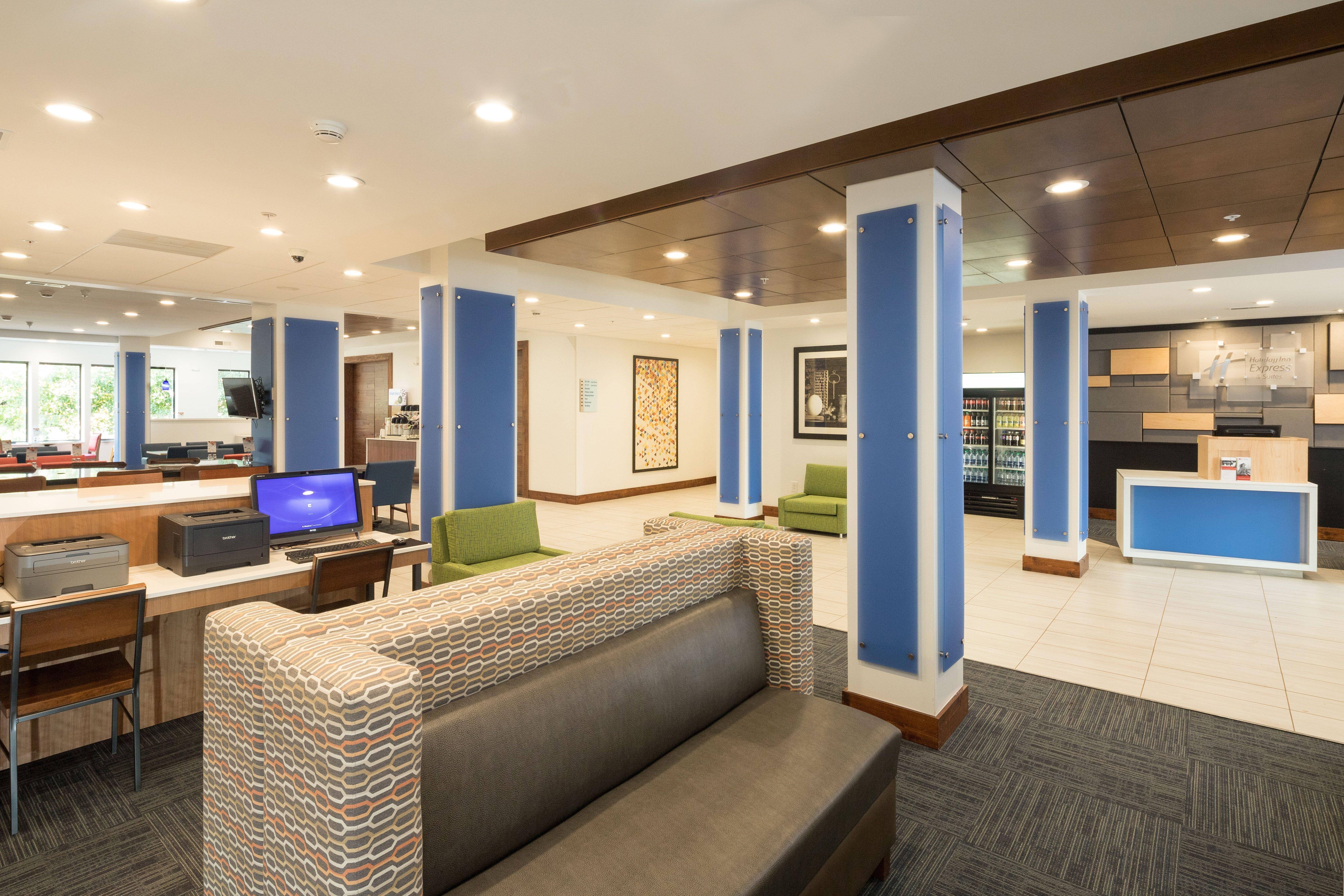 Holiday Inn Express Hotel & Suites Detroit-Utica By Ihg Exteriér fotografie