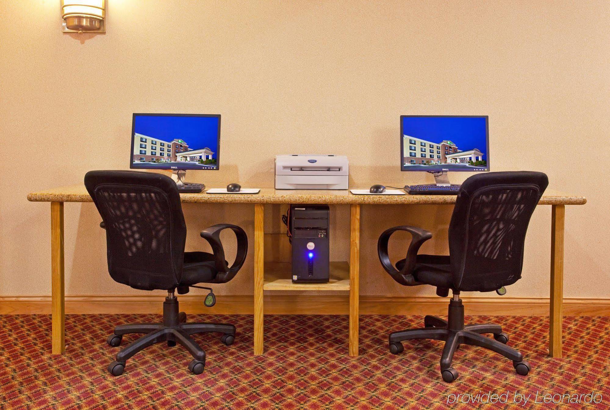 Holiday Inn Express Hotel & Suites Detroit-Utica By Ihg Zařízení fotografie